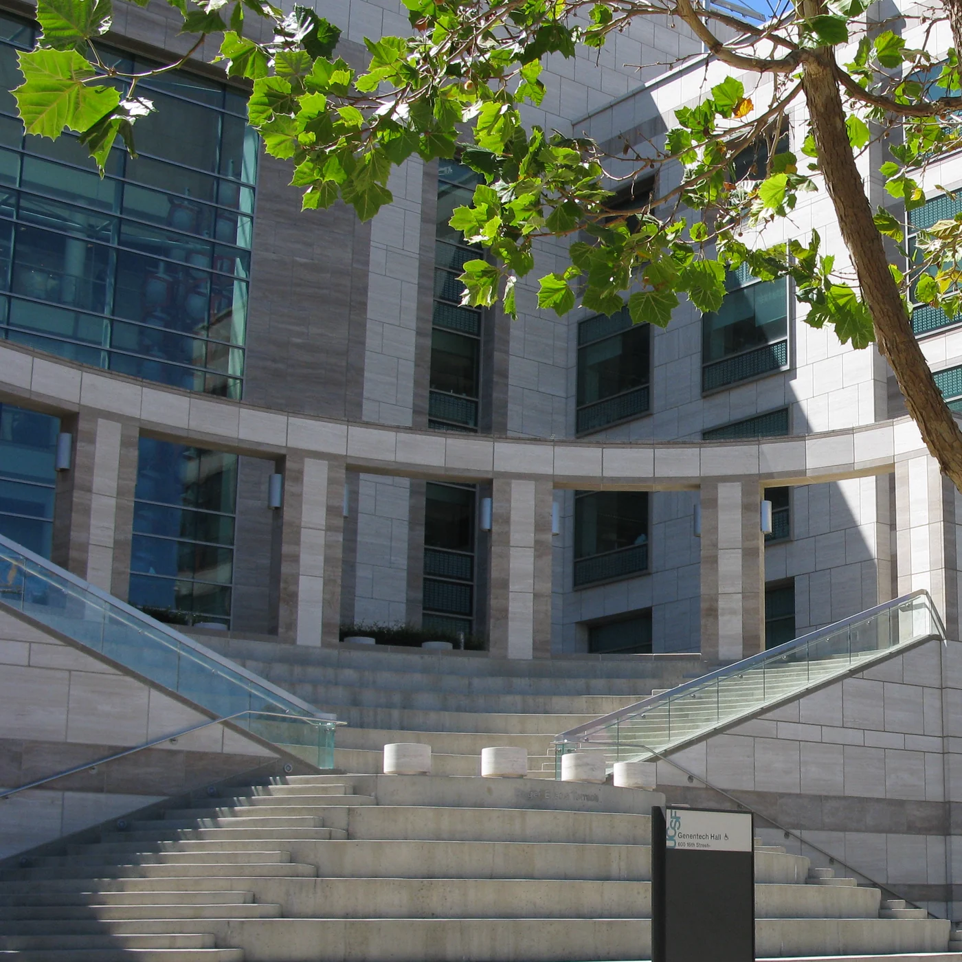 Genentech Hall at UCSF Mission Bay, viewed from the courtyard.